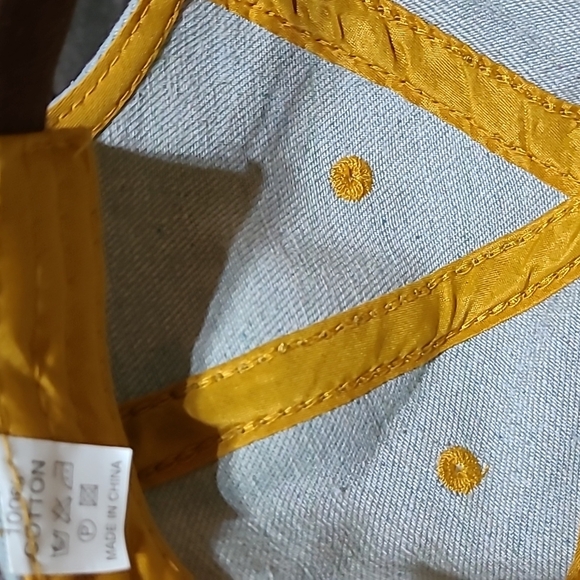 FLEUR-DE-LIS RHINESTONES STUDDED DISTRESSED FAUX-LEATHER DENIM CAP HAT - Picture 14 of 16